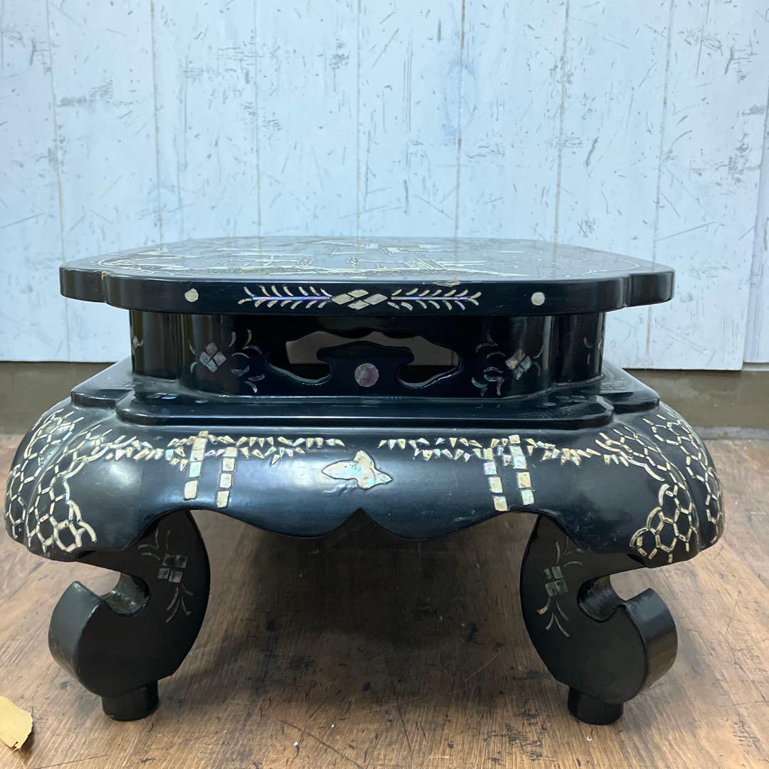 B-3 中国骨董 花台 ミニテーブル 飾り台 黒漆 風景画 絵柄 螺鈿細工 盆栽