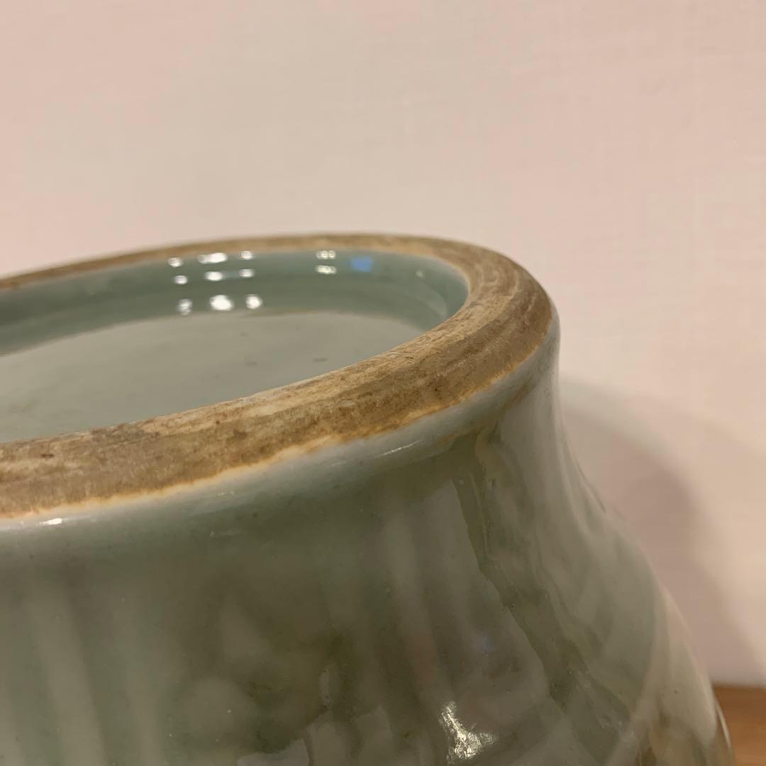 中国美術 青磁 壺　アンティーク　102