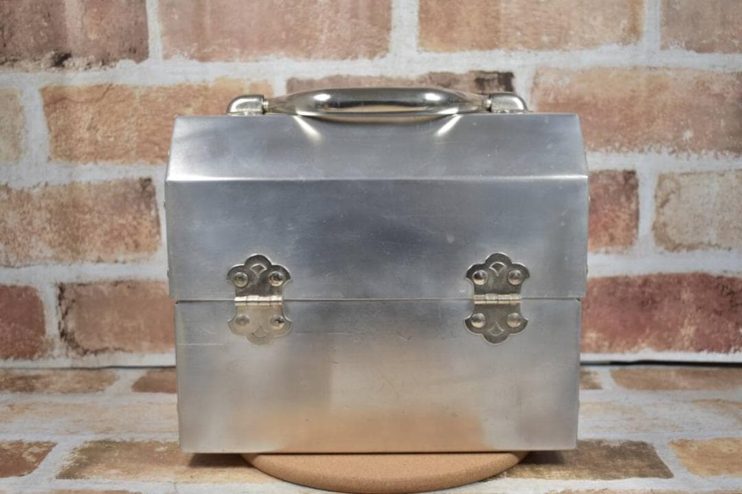 ★極上品★ L May MFG Aluminum ランチ ボックス カナダ製