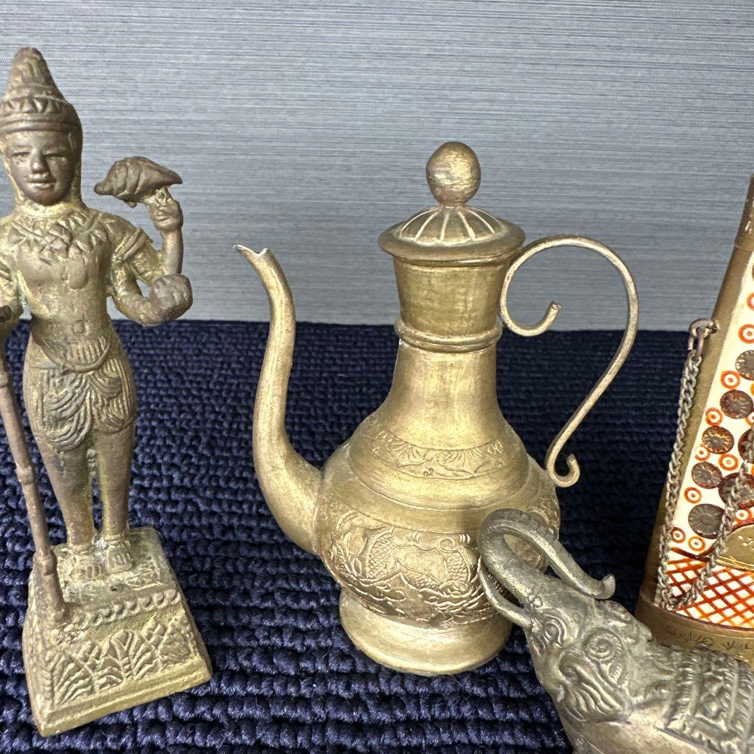 ネパール　置物　小物入れ