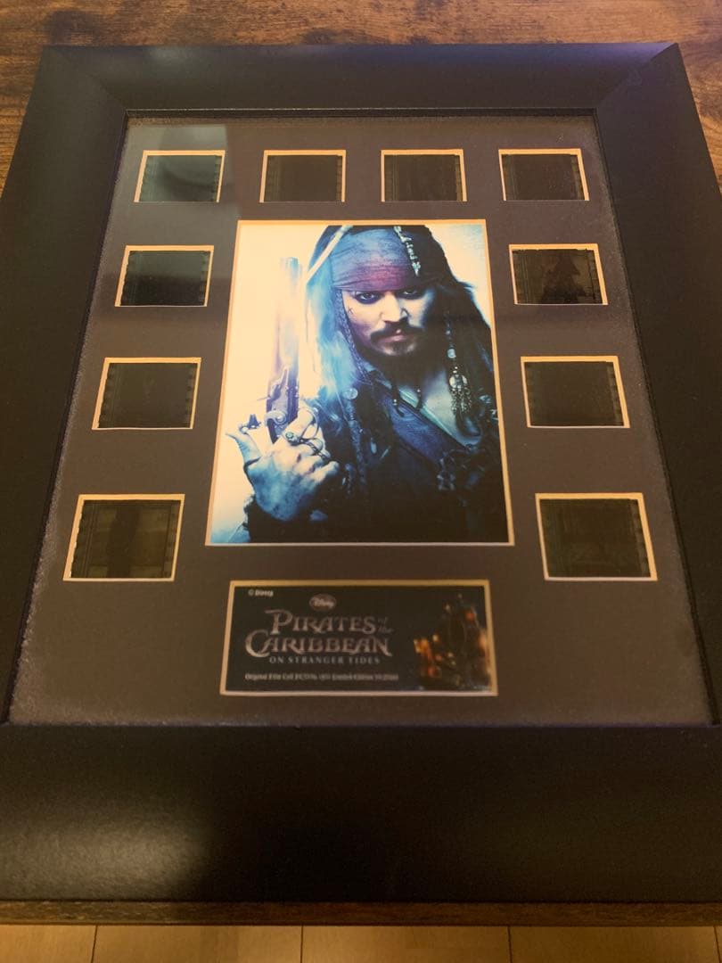 【美品】パイレーツオブカリビアン ジャックスパロウ 映画フィルム パネル