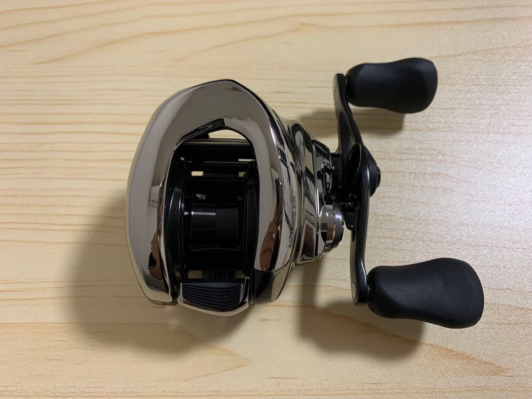 シマノ 21 アンタレス DC XG 右ハンドル 未使用品