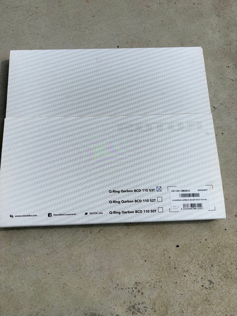 ROTOR Q-Ring Carbon 53T チェーンリング