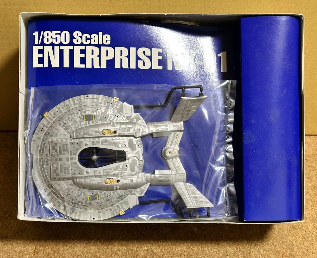 バンダイ 1/850 スタートレック エンタープライズNX-01 新品