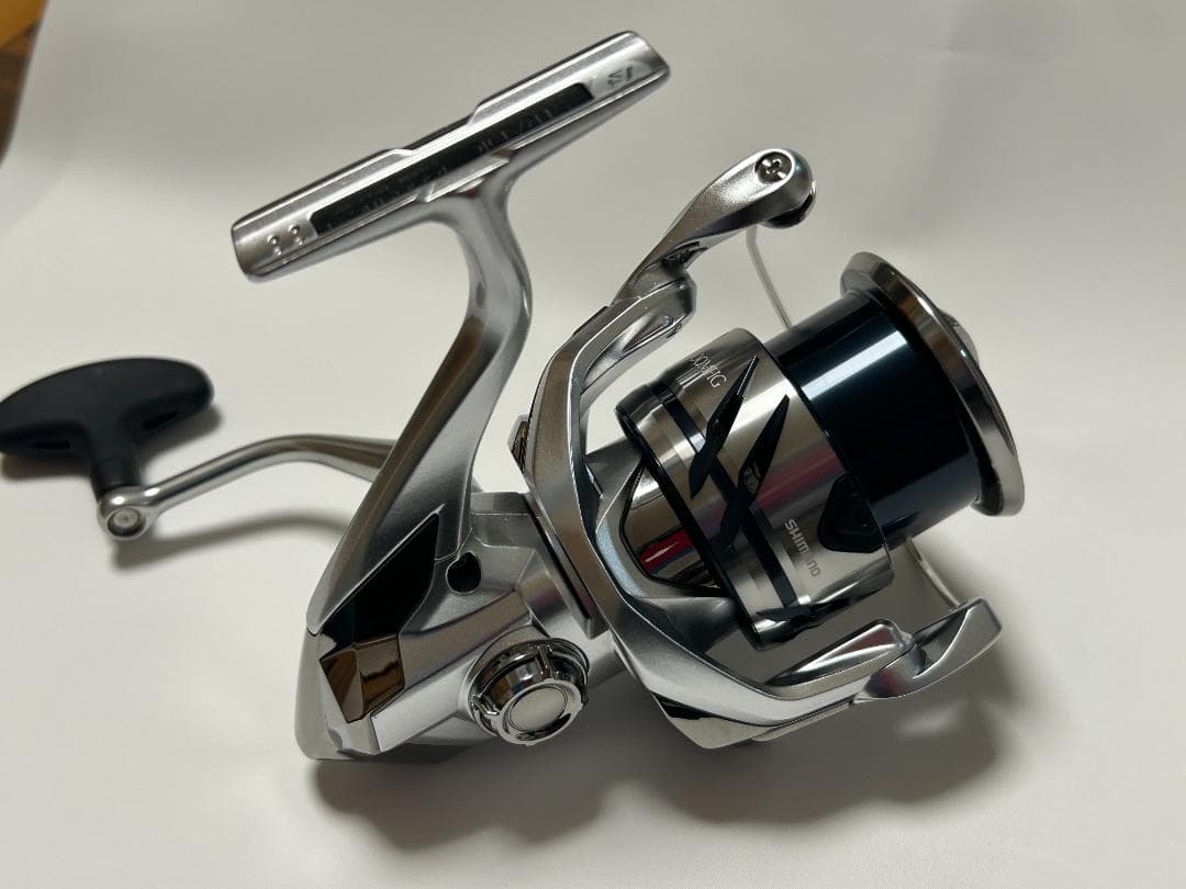 シマノshimano　23ストラディック4000MHG　一回でも使ったこともない
