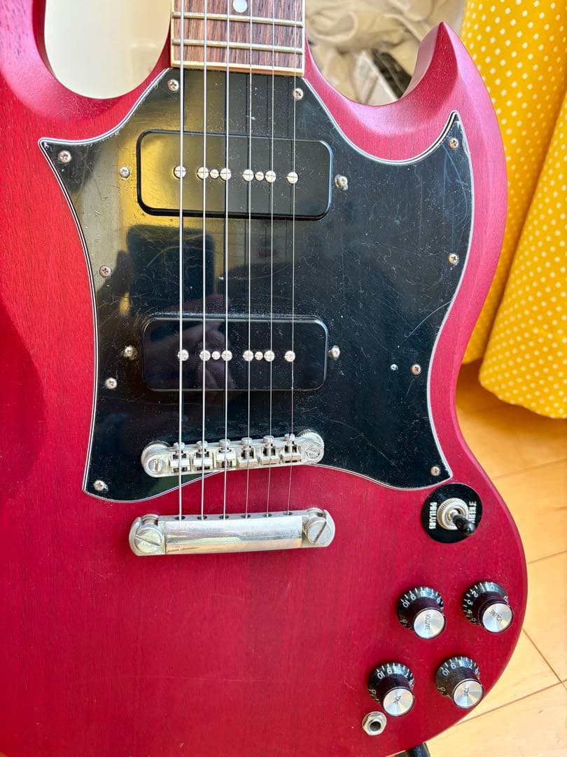 【極美品】Epiphone SG Classic Worn P-90 付属品完備