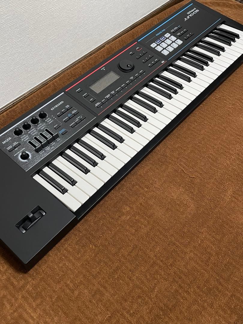 ROLAND ( ローランド ) JUNO-DS61 定番シンセ