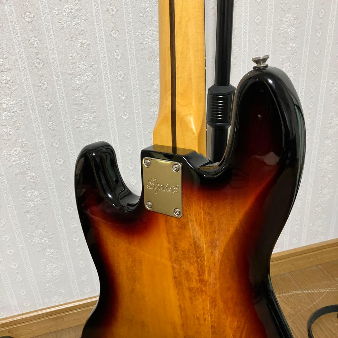 ベース Squier ClassicVibe '60s Jazzbass