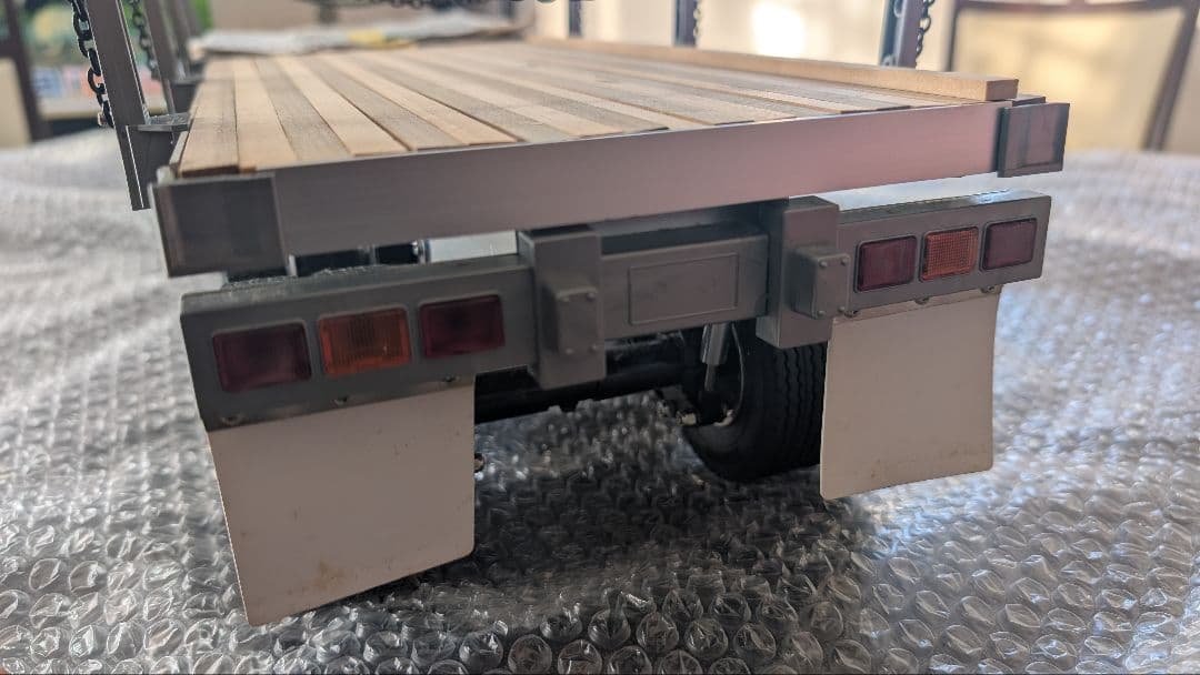 タミヤ 1/14 フラットベッド トレーラー スカニア アクトロス