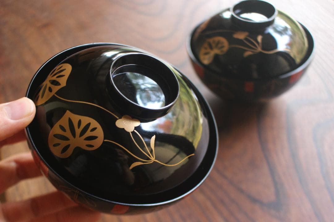 時代逸品！上質黒漆に極上水葵御所車蒔絵の映えるお椀2点（検輪島塗京塗蒔絵椀