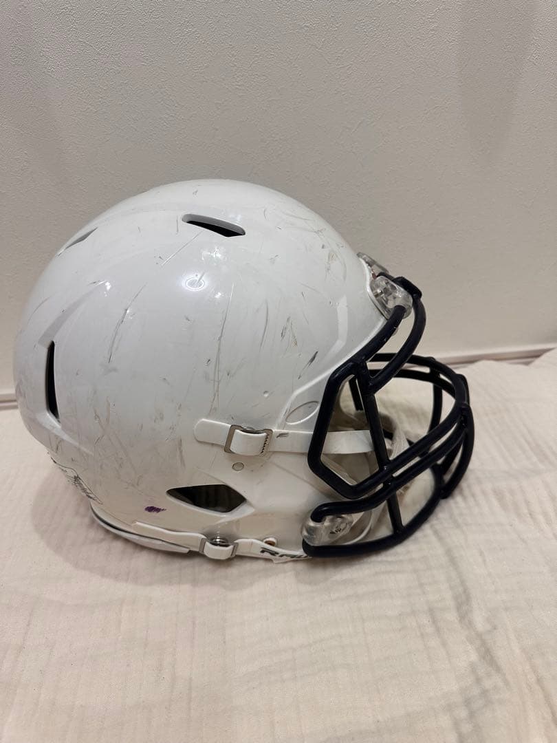Riddell アメリカンフットボールヘルメット ホワイト　Lサイズ