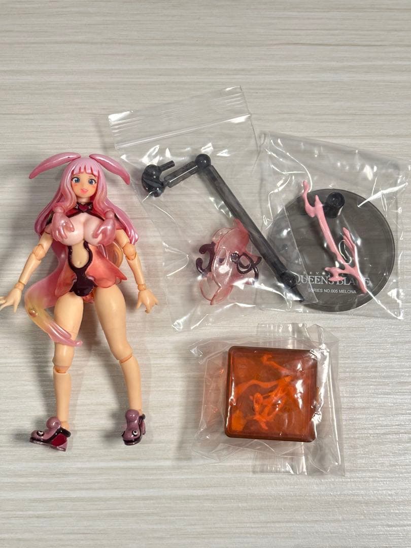 リボルテック　クイーンズブレイド メローナ フィギュア 海洋堂