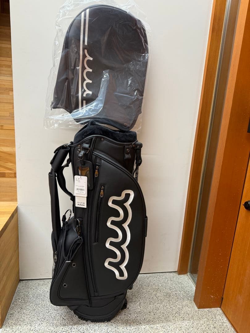 mutaムータ　ゴルフキャディバッグ　スタンド式