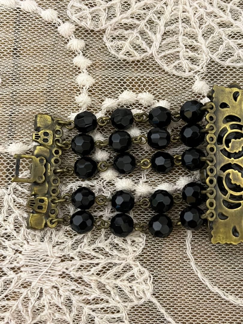 ヴィンテージ　スカル　黒ビーズ5連ブレスレット　ゴージャス 一点物