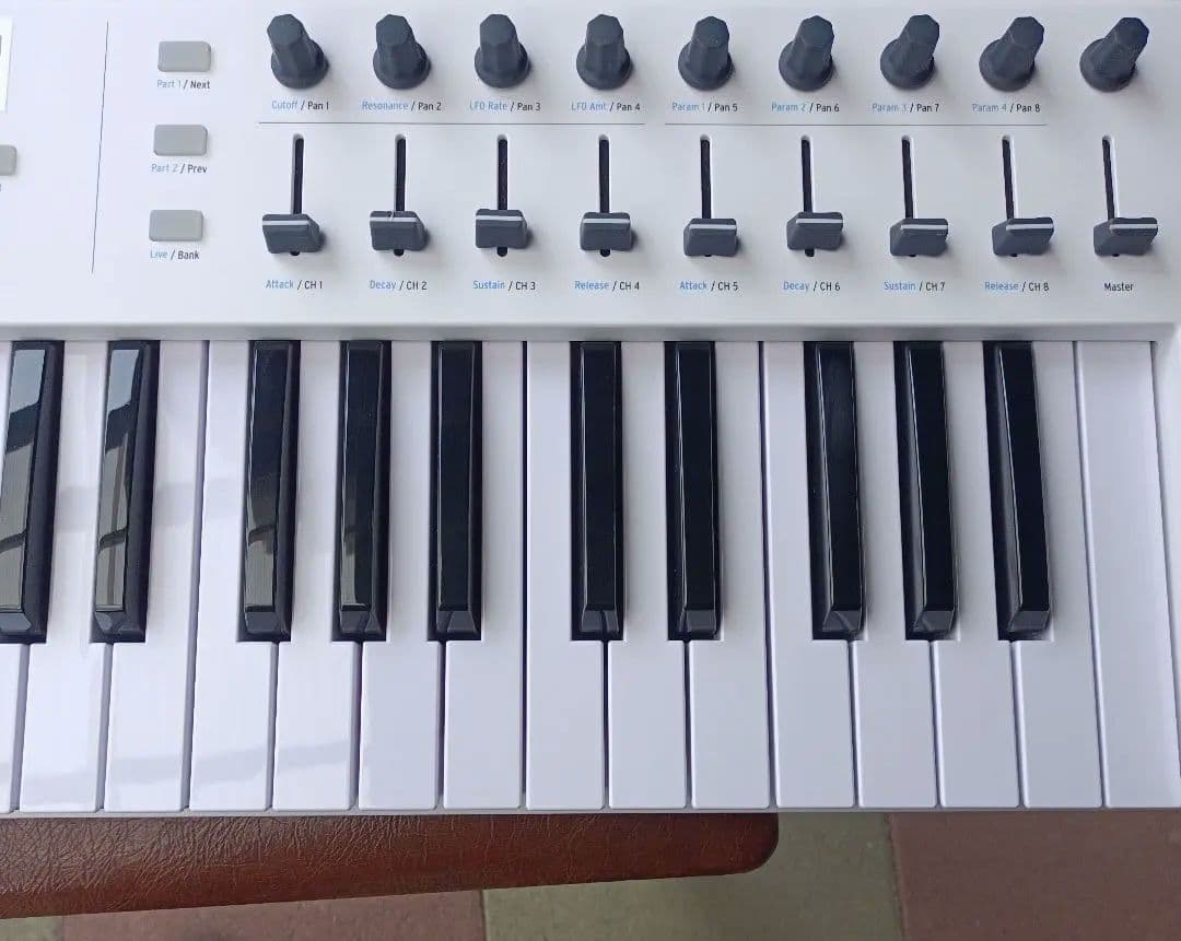 ARTURIA KEYLAB 49 MIDIコントローラー