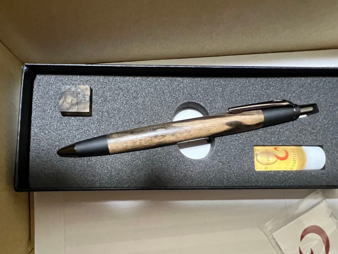 野原工芸　黒柿のシャープペンシル　ネオブラック