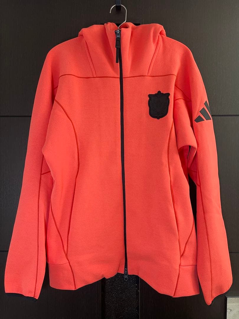 アディダス 新潟アルビレックス　Z.N.E. フルジップフーディー L