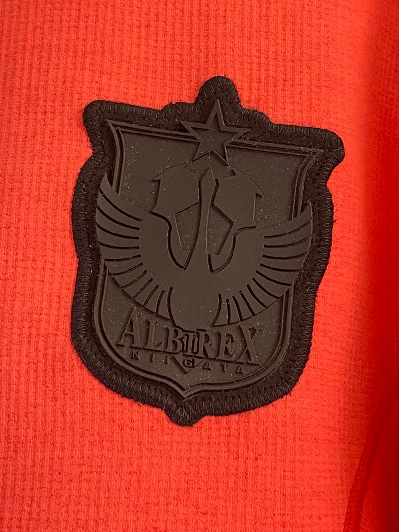 アディダス 新潟アルビレックス　Z.N.E. フルジップフーディー L