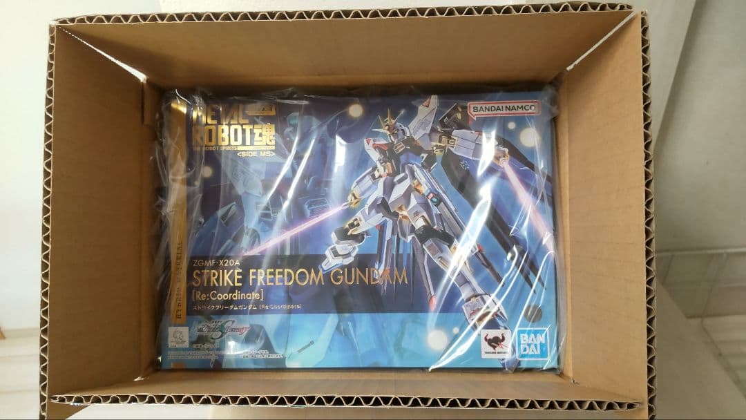 L ROBOT魂ストライクフリーダムガンダム Re:Coordinate