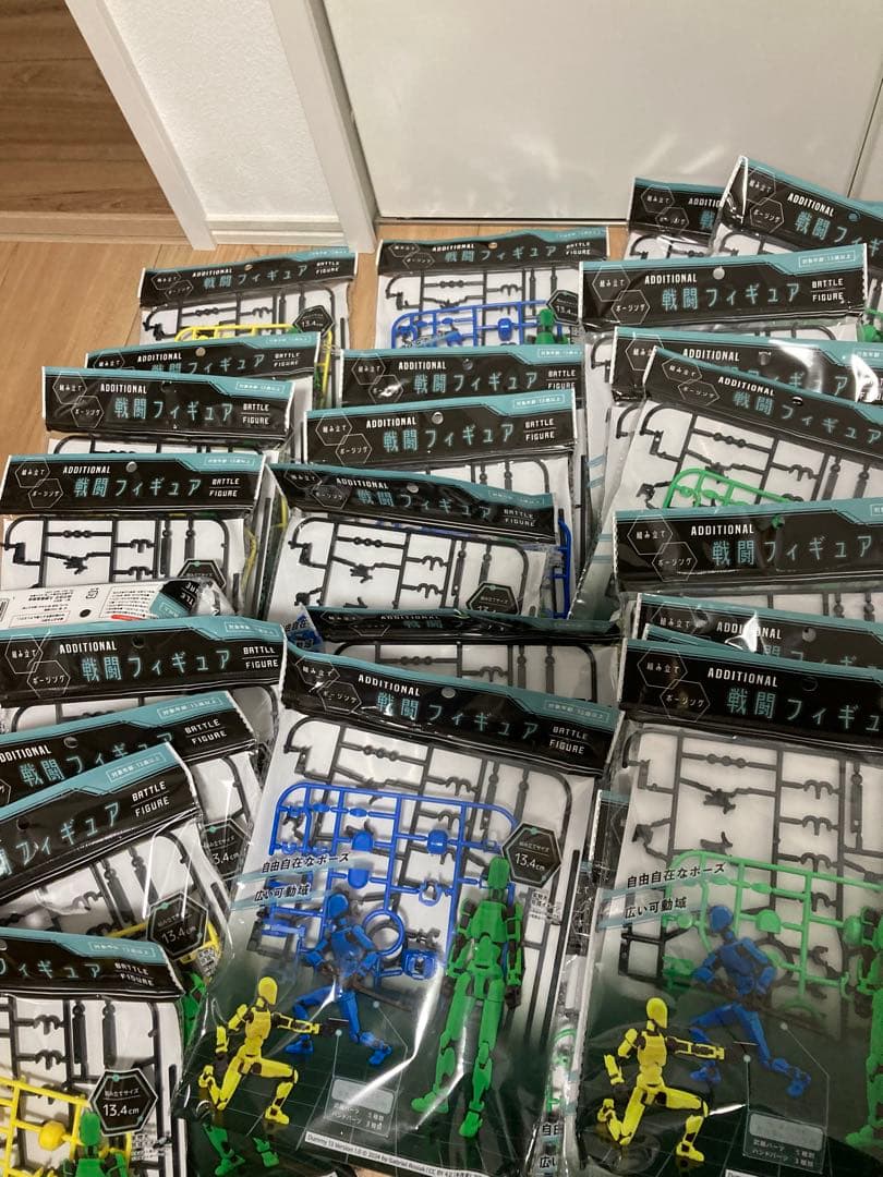 戦闘フィギュアセット 　バトルフィギュア　　セリア　5色44体セット