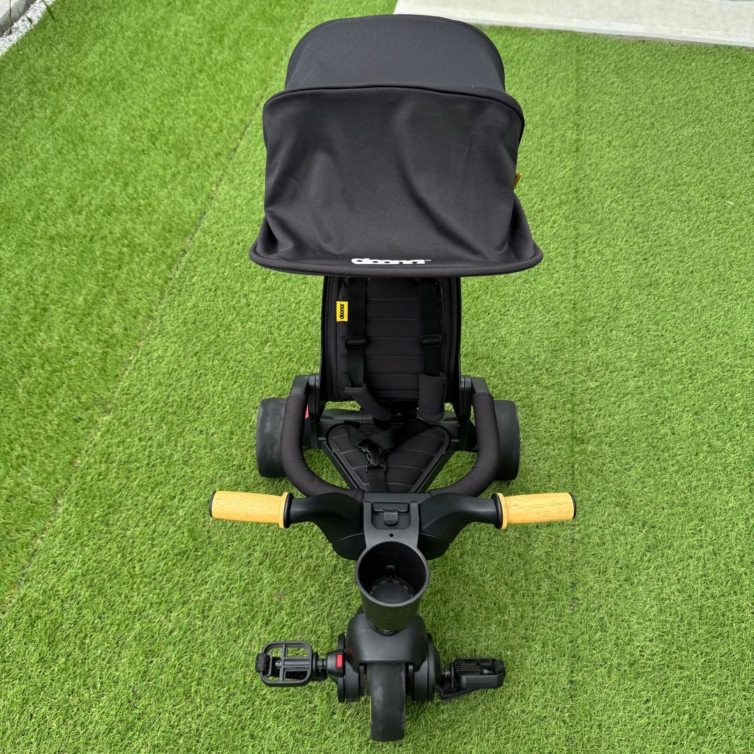 doona Liki Trike S5 プレミアム　折りたたみ三輪車　ブラック