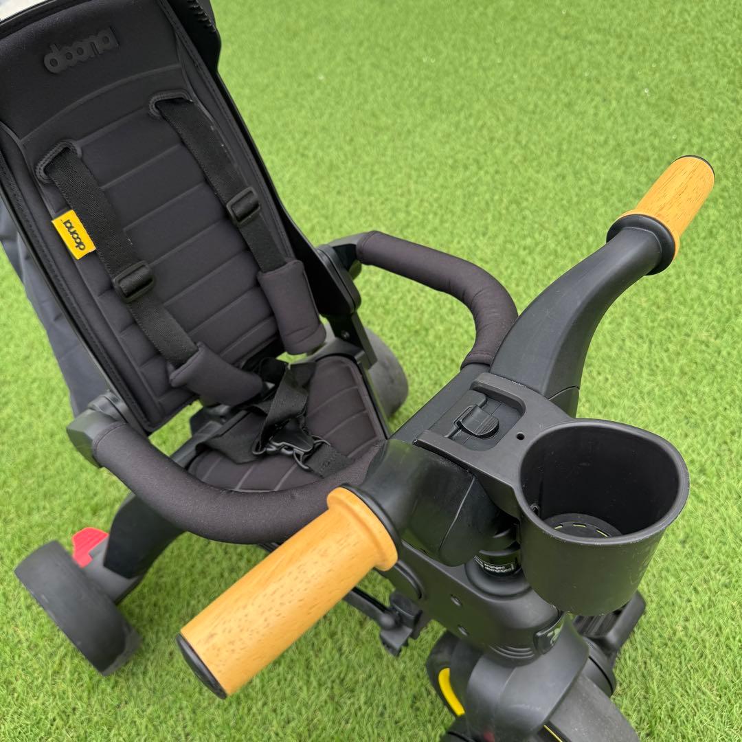 doona Liki Trike S5 プレミアム　折りたたみ三輪車　ブラック