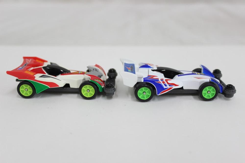 ◆トミカ 爆走兄弟レッツ＆ゴー TRFビクトリーズ 1セット　08128