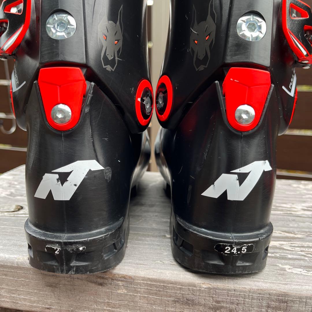 ノルディカ　DOBERMANN GP 110 24-24.5