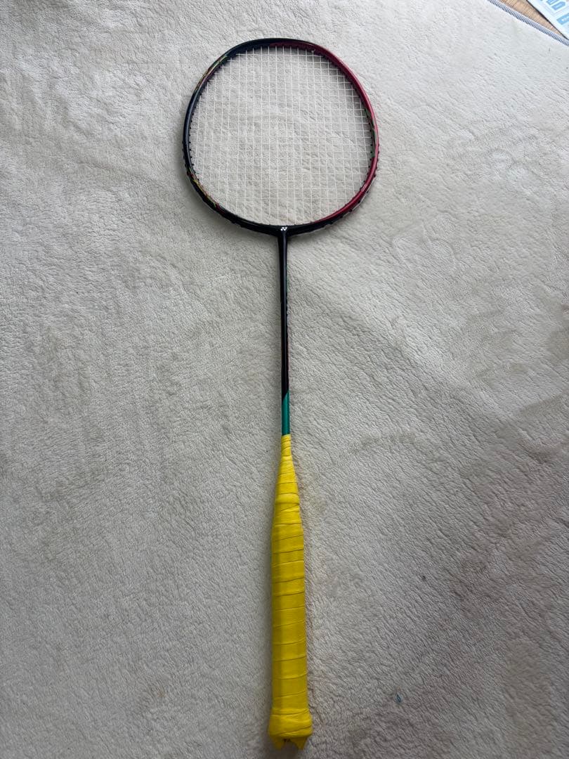 【YONEX アストロクス88D】パワー重視・後衛向けモデル