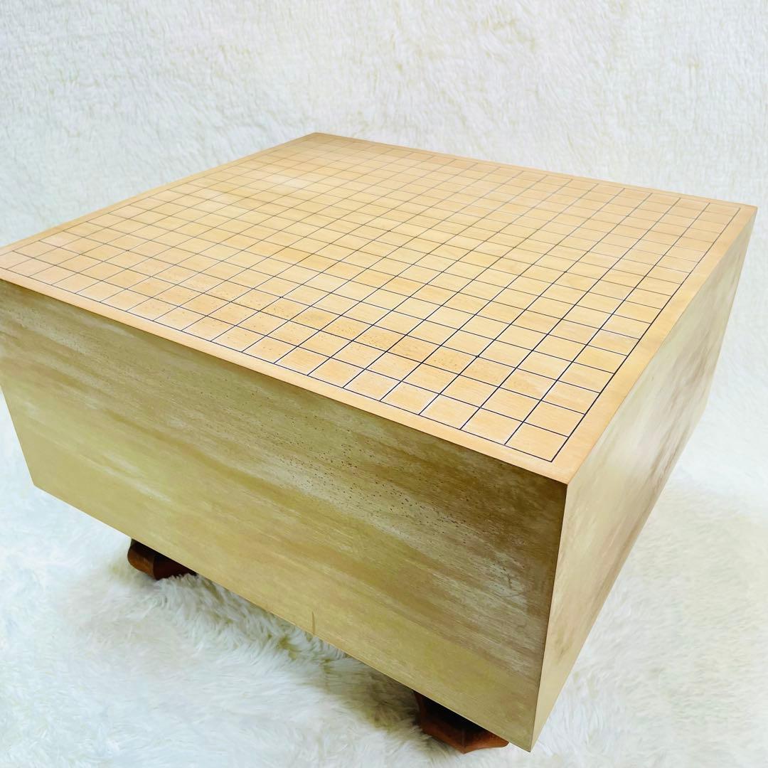 囲碁盤　脚付き　厚み6寸6分　ヘソあり　板目木裏　桐製カバー付き