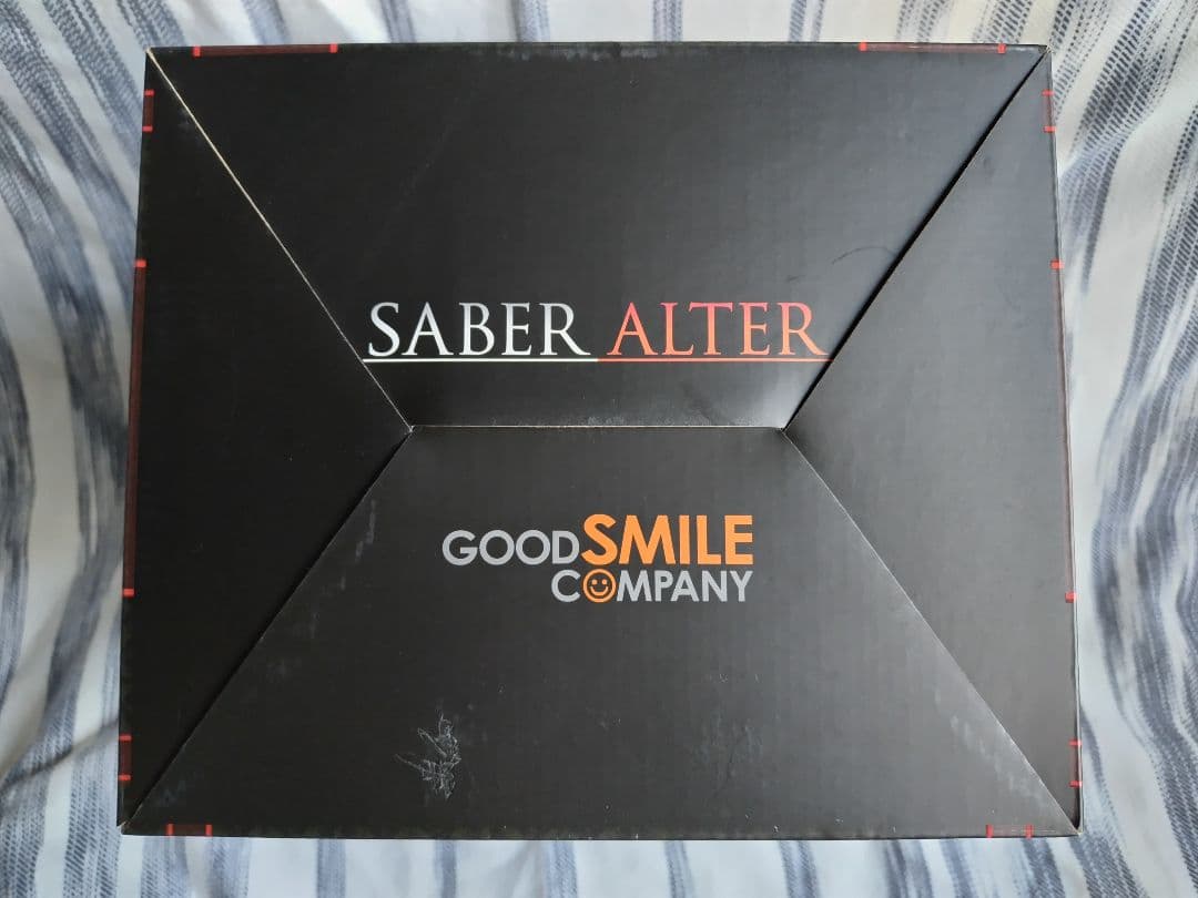 【新品未開封】Fate セイバーオルタ 卑王鉄槌 1/7スケール フィギュア