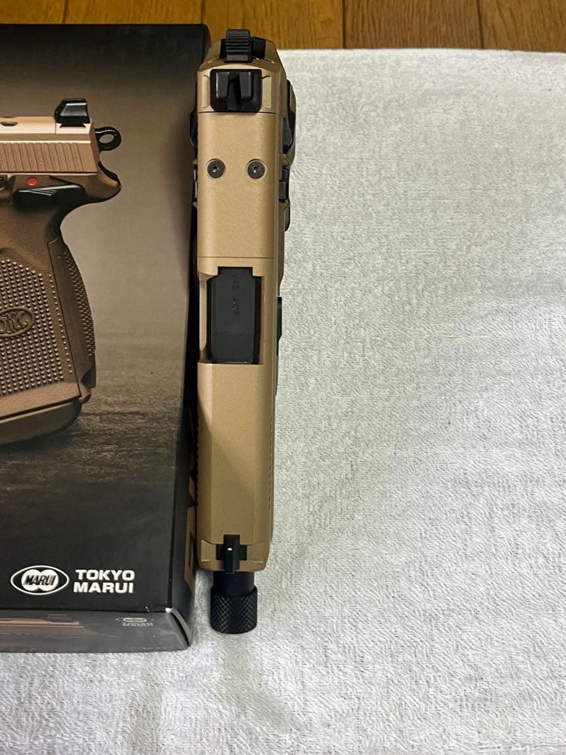 東京マルイのFNX-45タクティカル ガスブローバックガン
