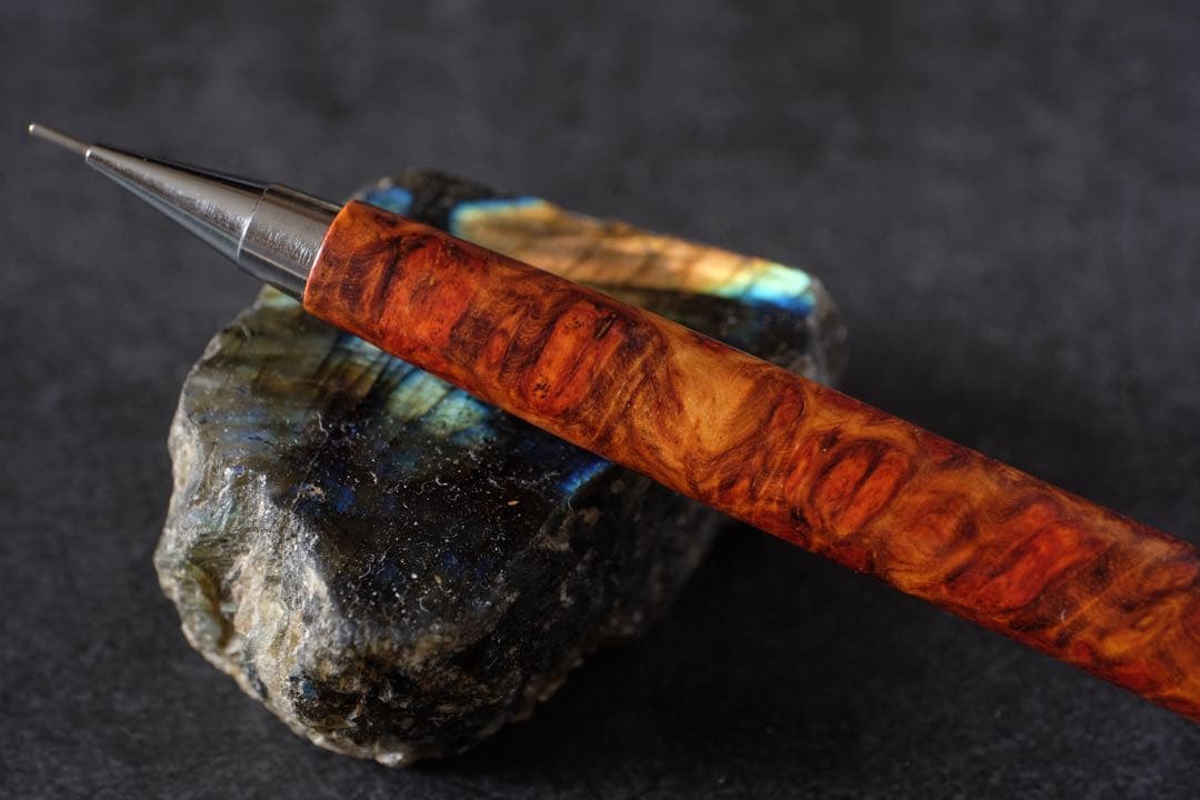 PG5木軸カスタム0174　高村杢工房 製図用シャープペンシル　花梨瘤　紅白