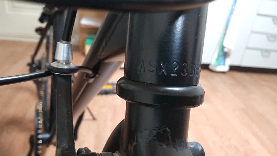 クロスバイク 700×28C 愛知県 引き取り限定