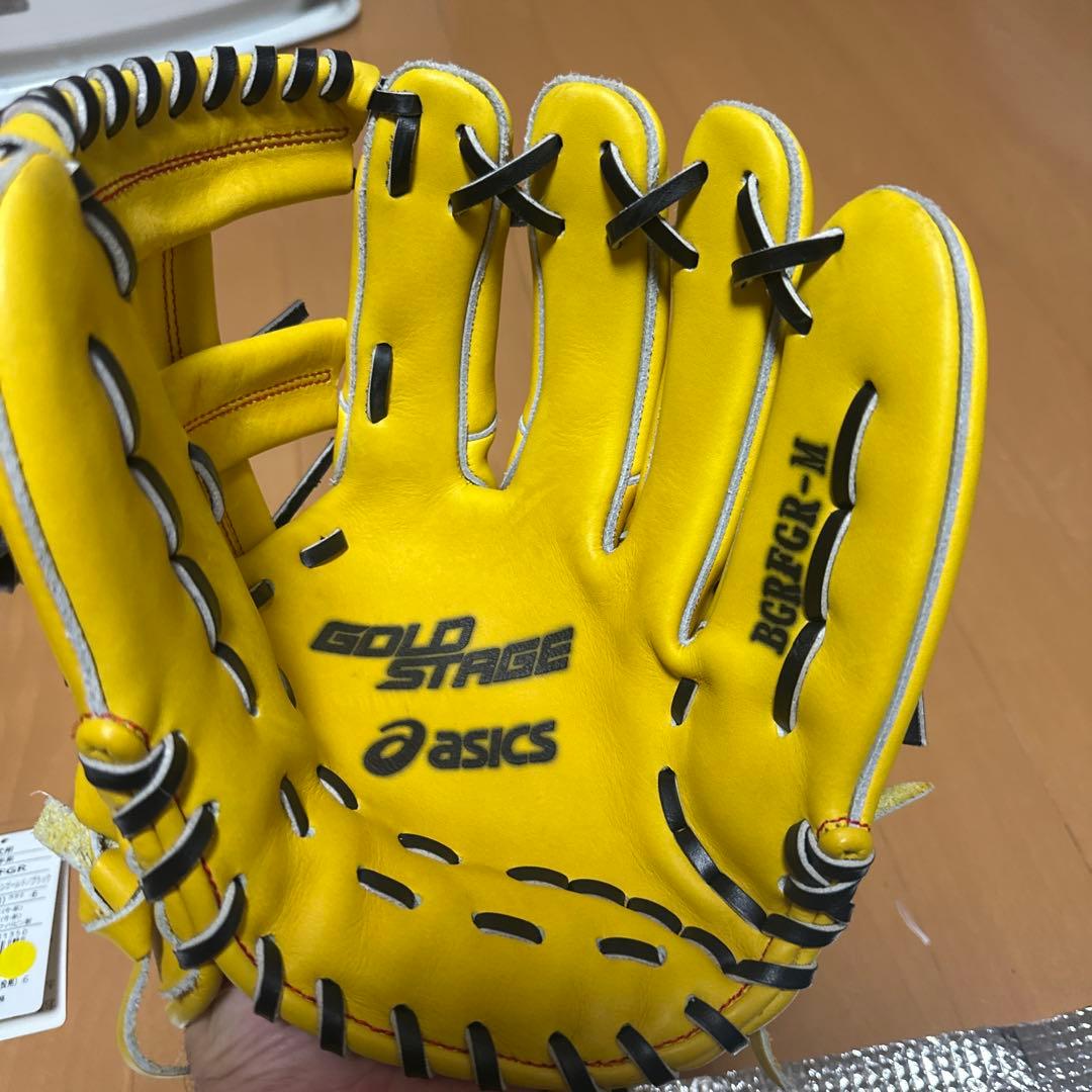 アシックス軟式内野手用グローブ