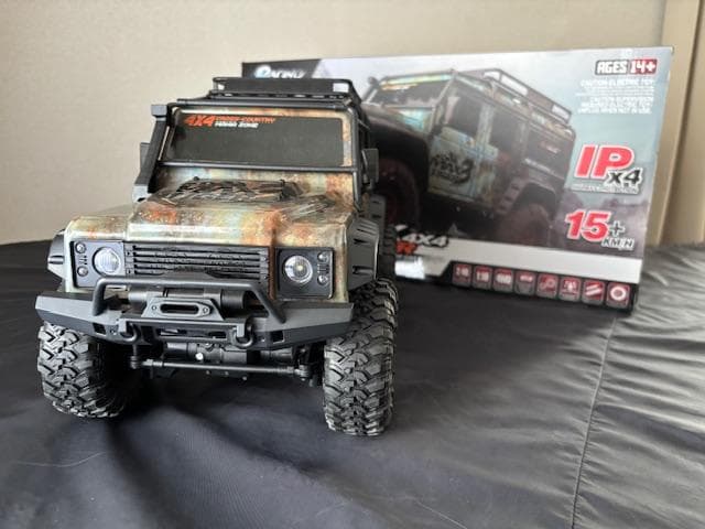 a*c様 1/10　クローラー　HB-ZP1001（中国製）