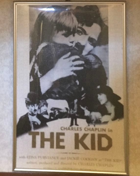 チャップリン　1000ピース　パズル　おまけフレーム付き