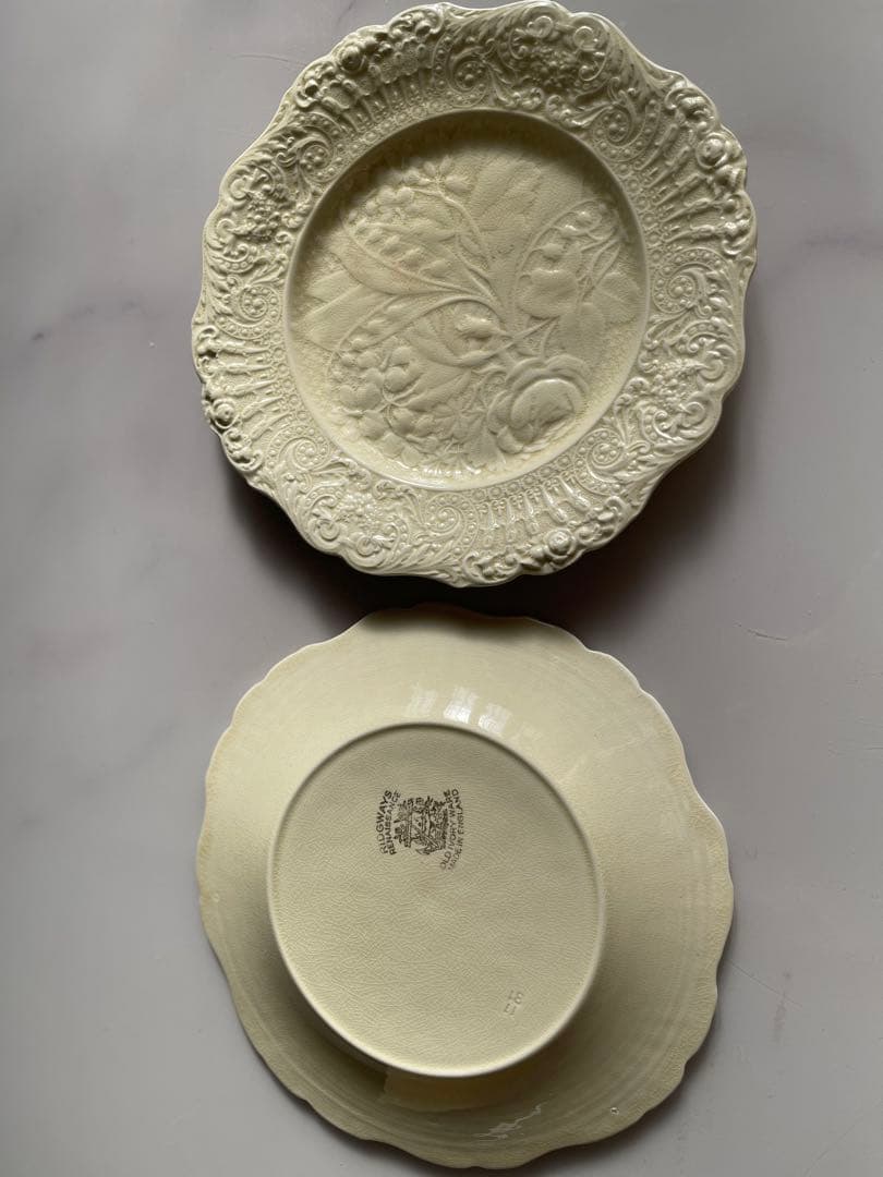 すずらんとバラのプレート