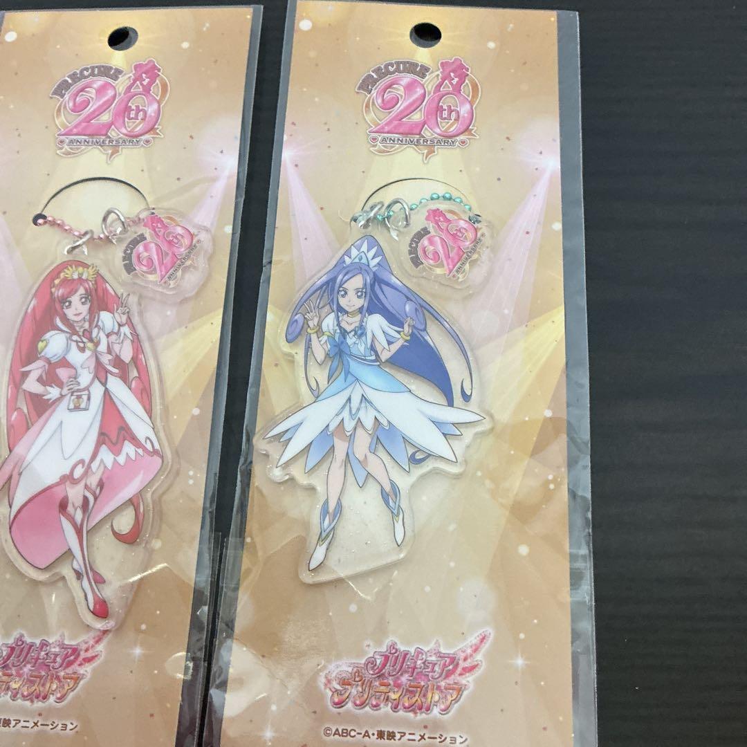 プリキュア　20th アニバーサリー　アクリルキーチェーン　6種類