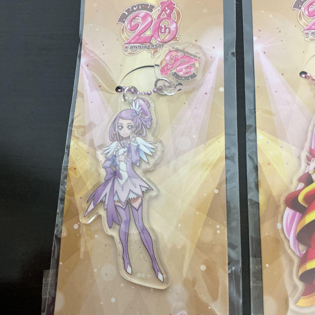 プリキュア　20th アニバーサリー　アクリルキーチェーン　6種類