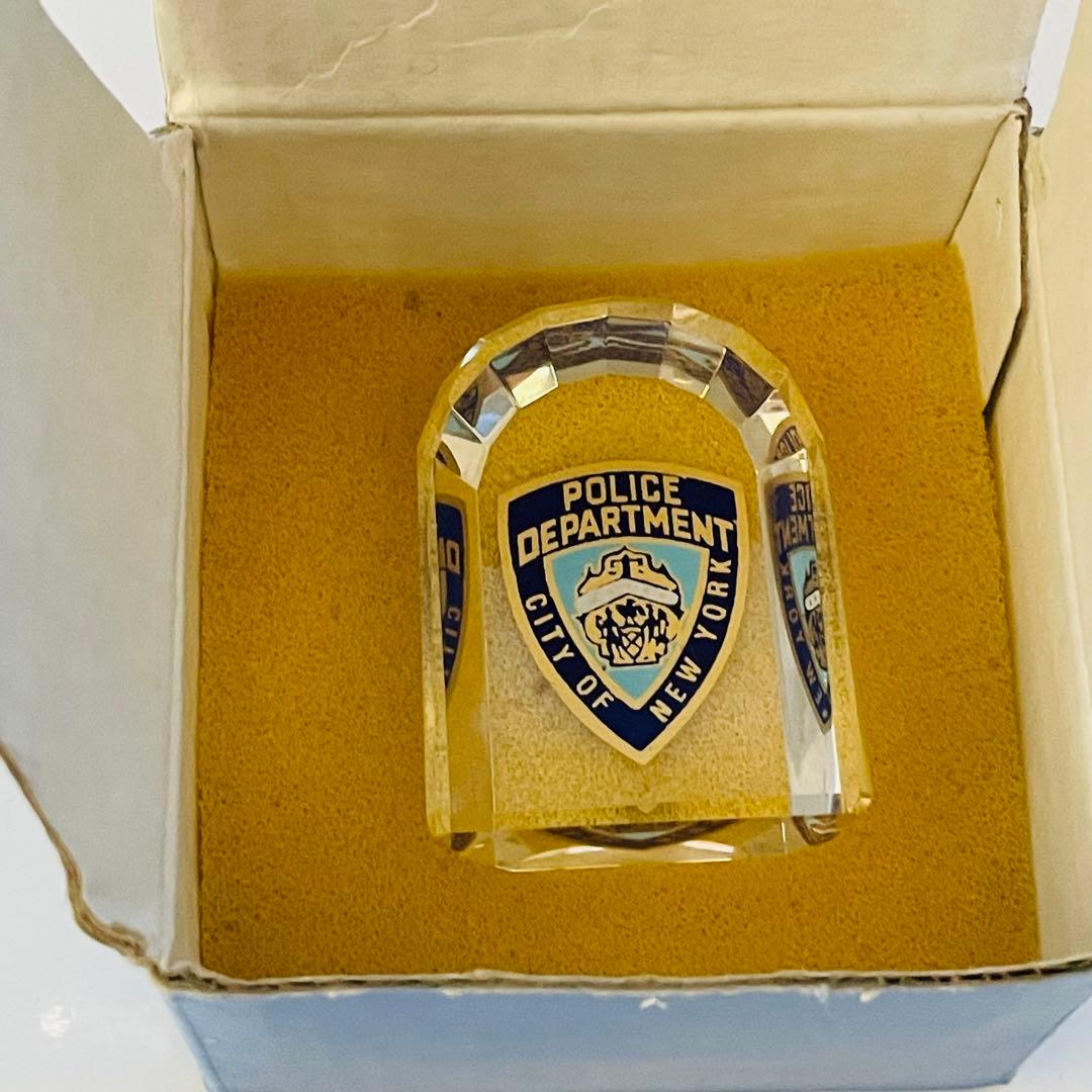 3D 立体的　NYPD クリスタルニューヨーク市警察 クリスタル　製　記念品