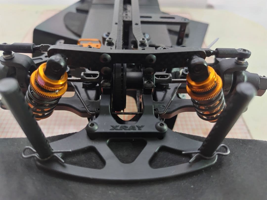 ホビーラジコン XRAY 2020