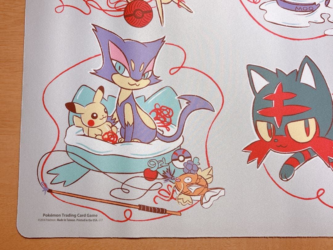 【中古品】ポケモンカード プレイマット ニャビー プレイハウス ねこびより　1枚