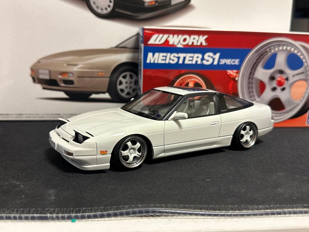 アオシマ　1/24 180sx 組み立て塗装済み　完成品