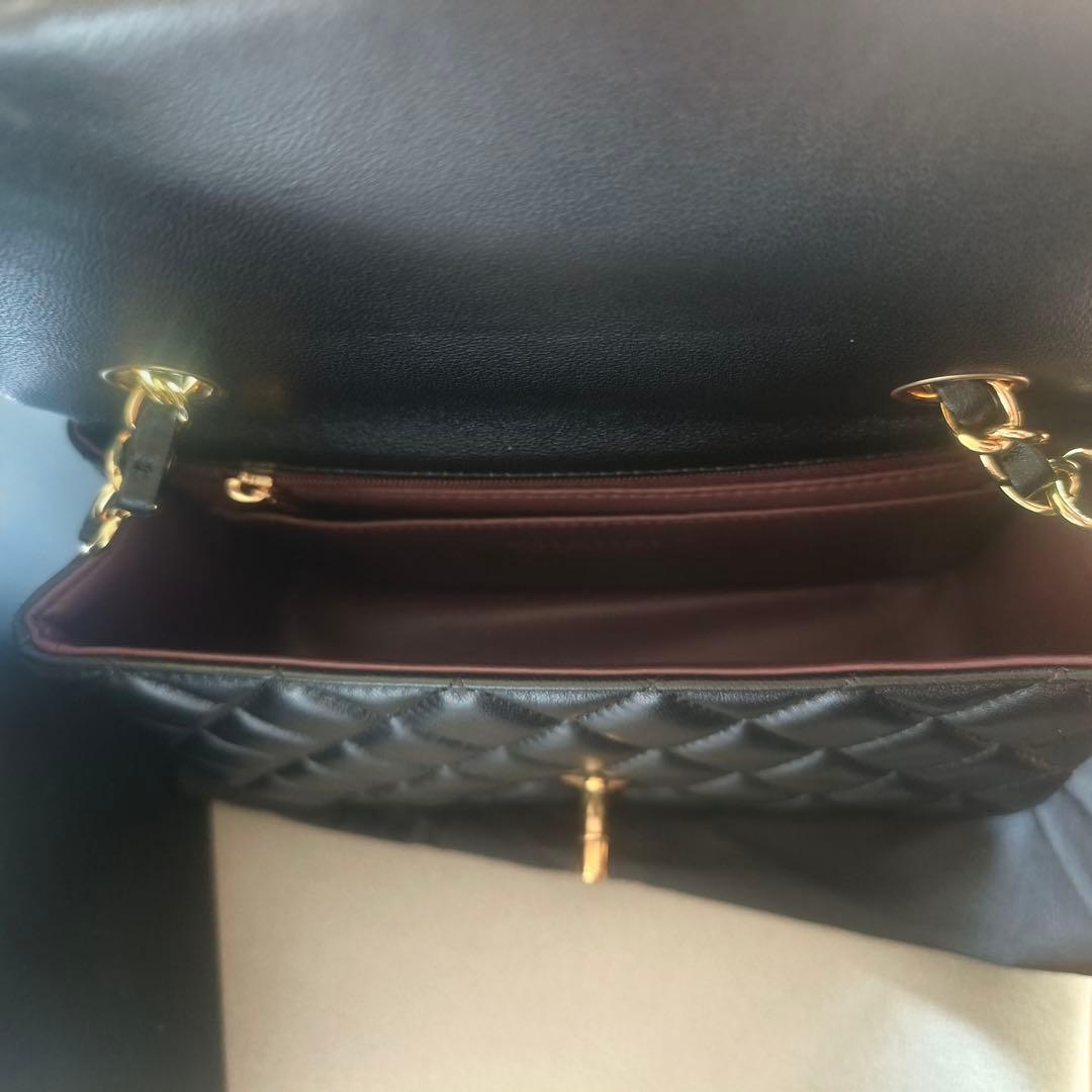 【実写画像】 ブラックショルダーバッグ キルティング