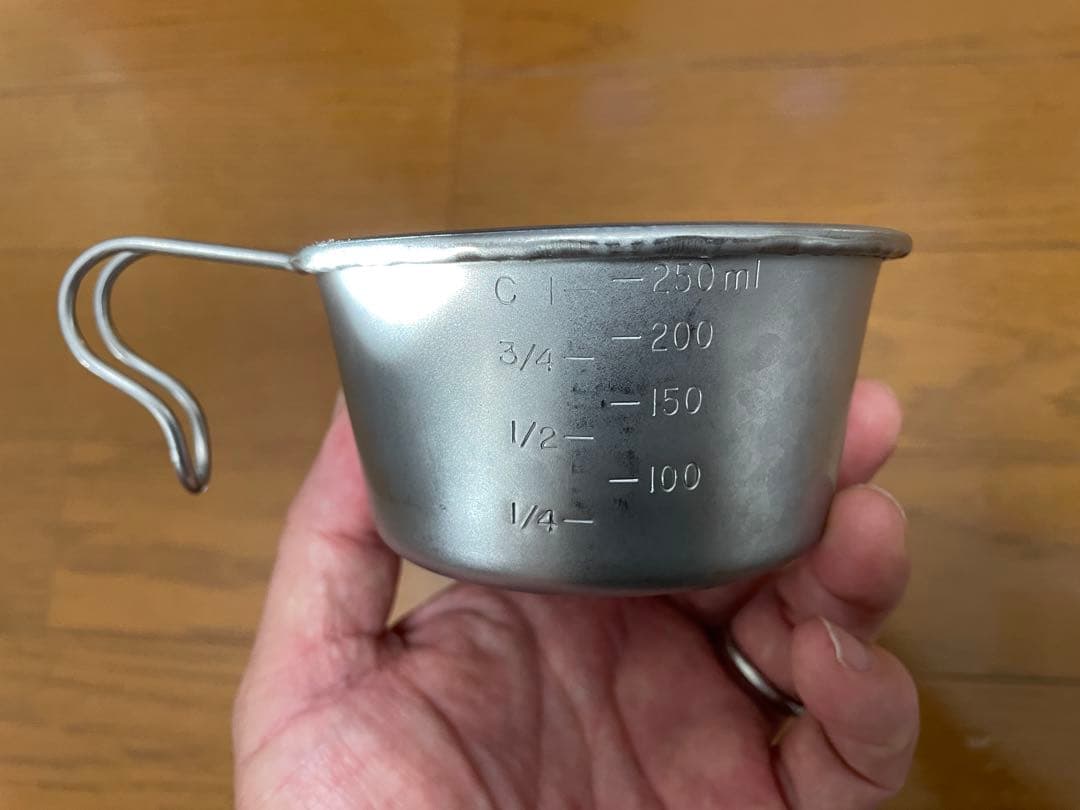 ロッキーカップ（シェラカップより小ぶりです）