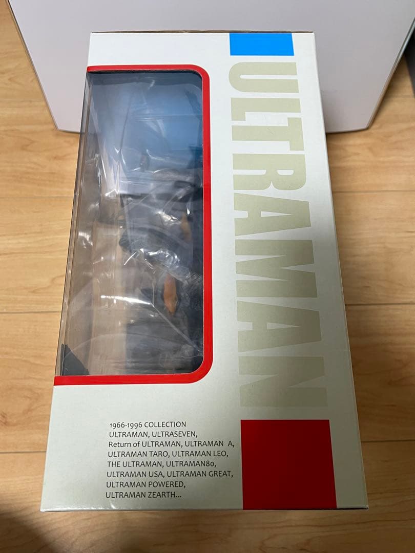 大怪獣シリーズ　ゼットン二代目　発光Ver. ※箱イタミ