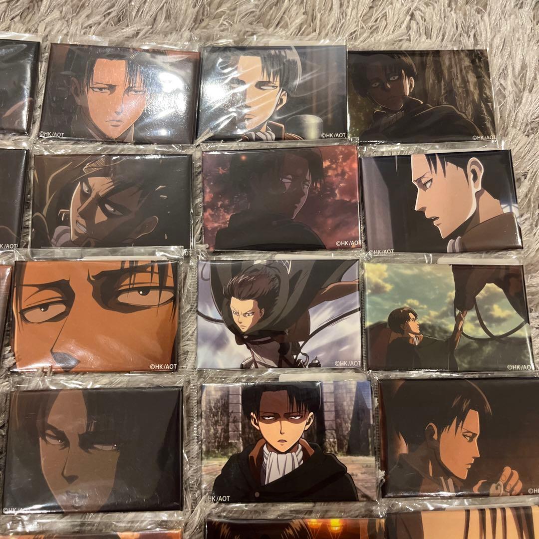 [単品可] 進撃の巨人　百景　リヴァイ　缶バッジ　単品1つ1000円