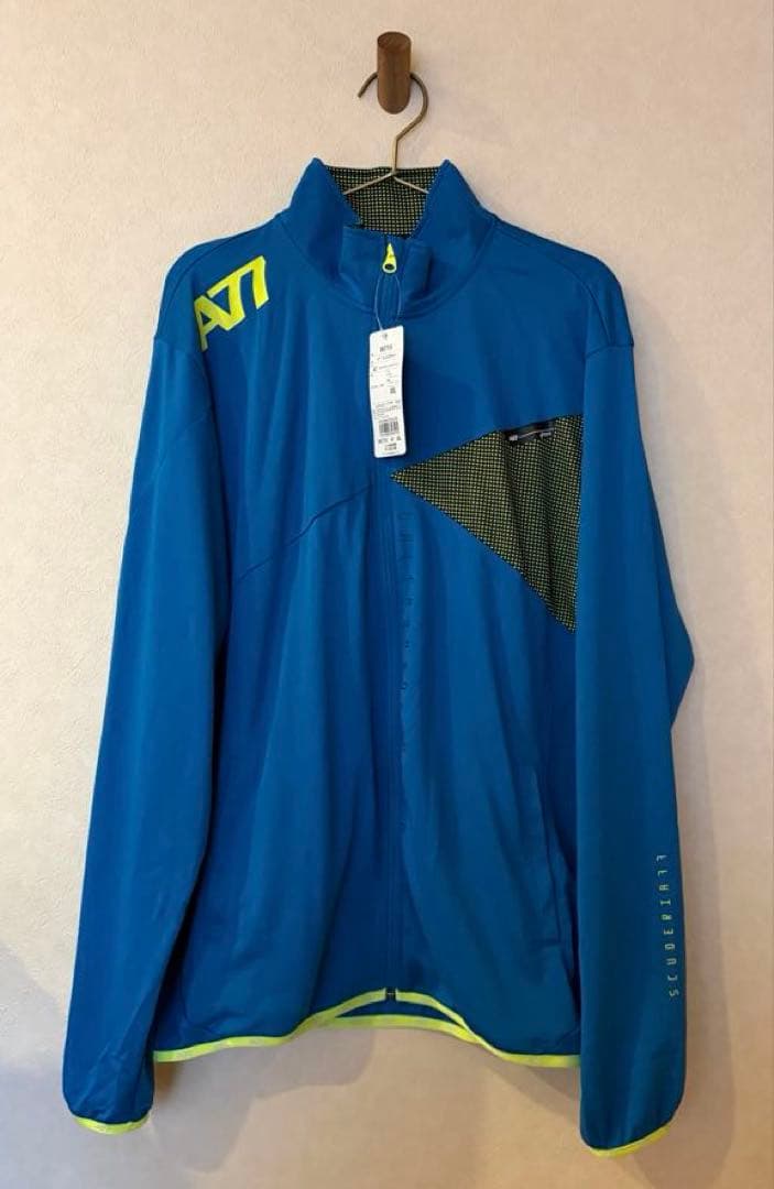 asics A77 トレーニングジャケットパンツセット　ハーフパンツ付き　ブルー