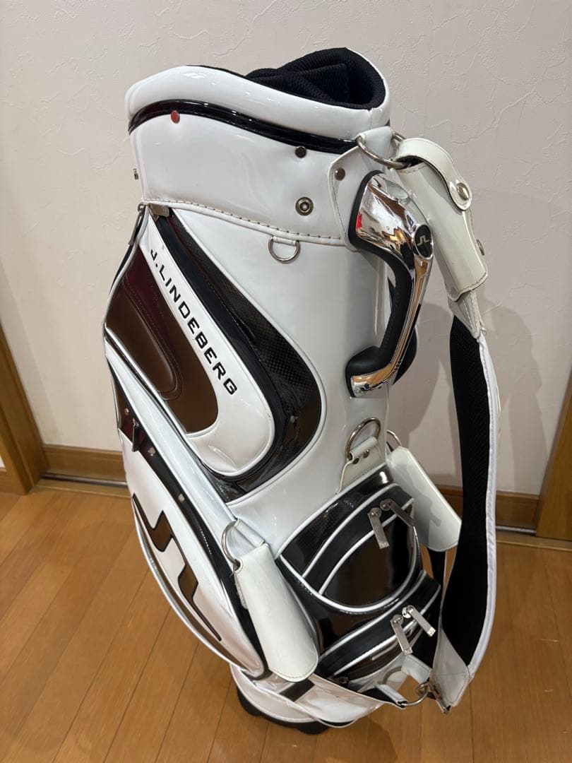 J.LINDEBERG キャディバッグ ホワイト/ブラック